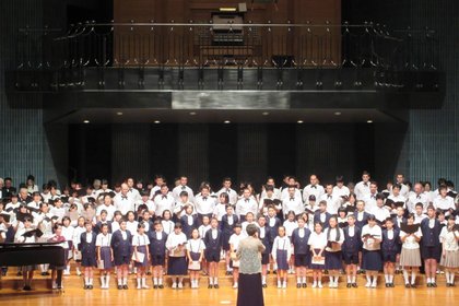 Успешен финал за турнето на Хора на софийските момчета в Япония